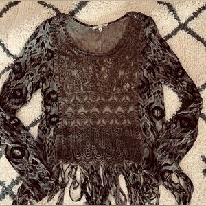 BKE Gimmicks Fringe Women’s Top Shirt Excellent Condition 😎 😍